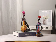 Cargar imagen en el visor de la galería, New Resin African Black Women's Sculpture Ornaments Home Living Room Desktop Decor Statues Resin Crafts Wholesale